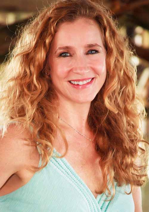 Julie Batman Headshot